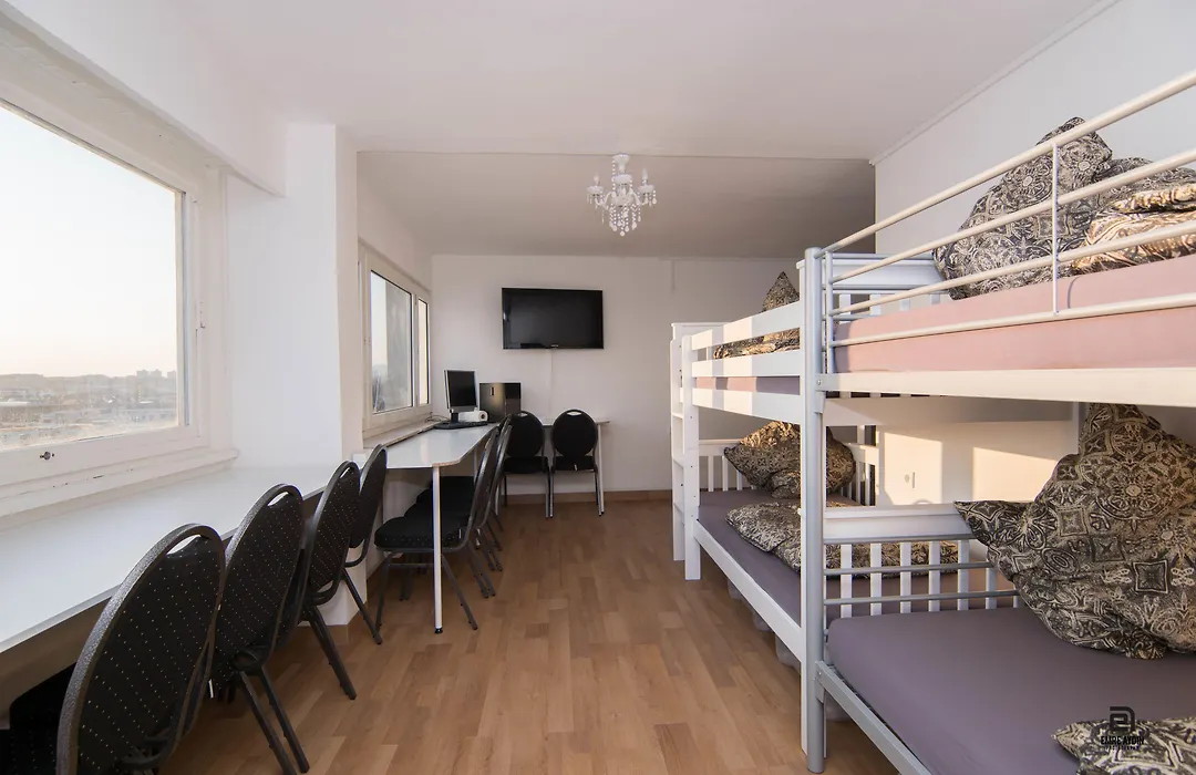 Skyhostel Friedrichshafen-1